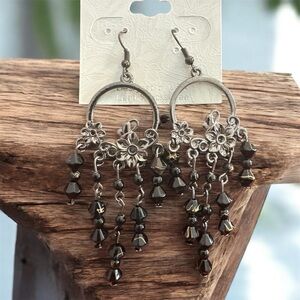 Elegant Silver Floral Dangle Earrings